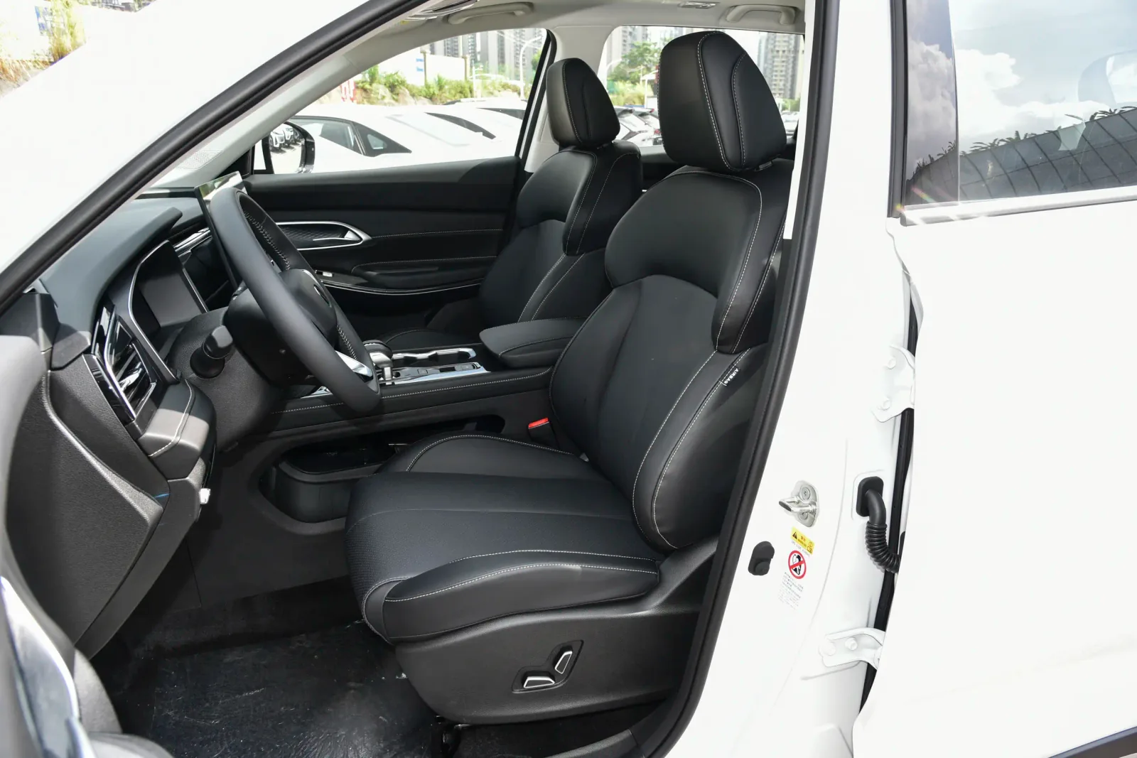 CHANGAN CS75 PRO Prestige Edition 7 places — 6