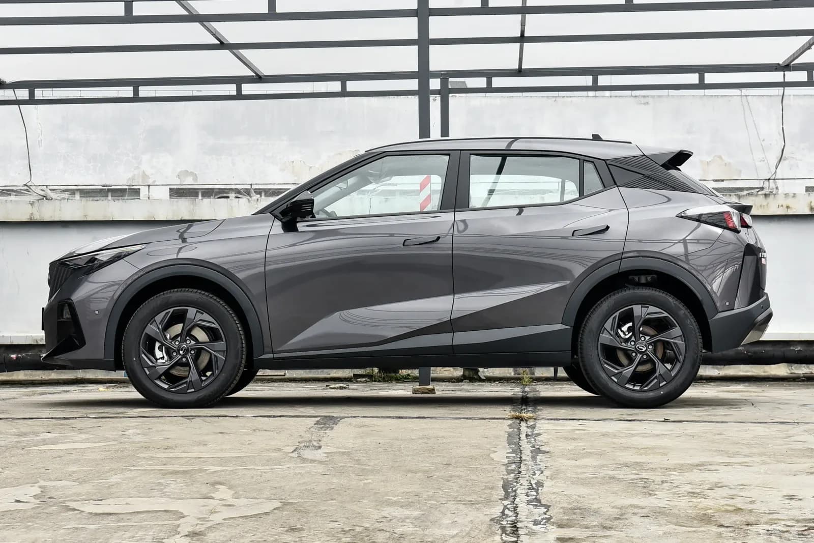 GAC GS3 Year Shadow Speed 270T Smart Edition — 3