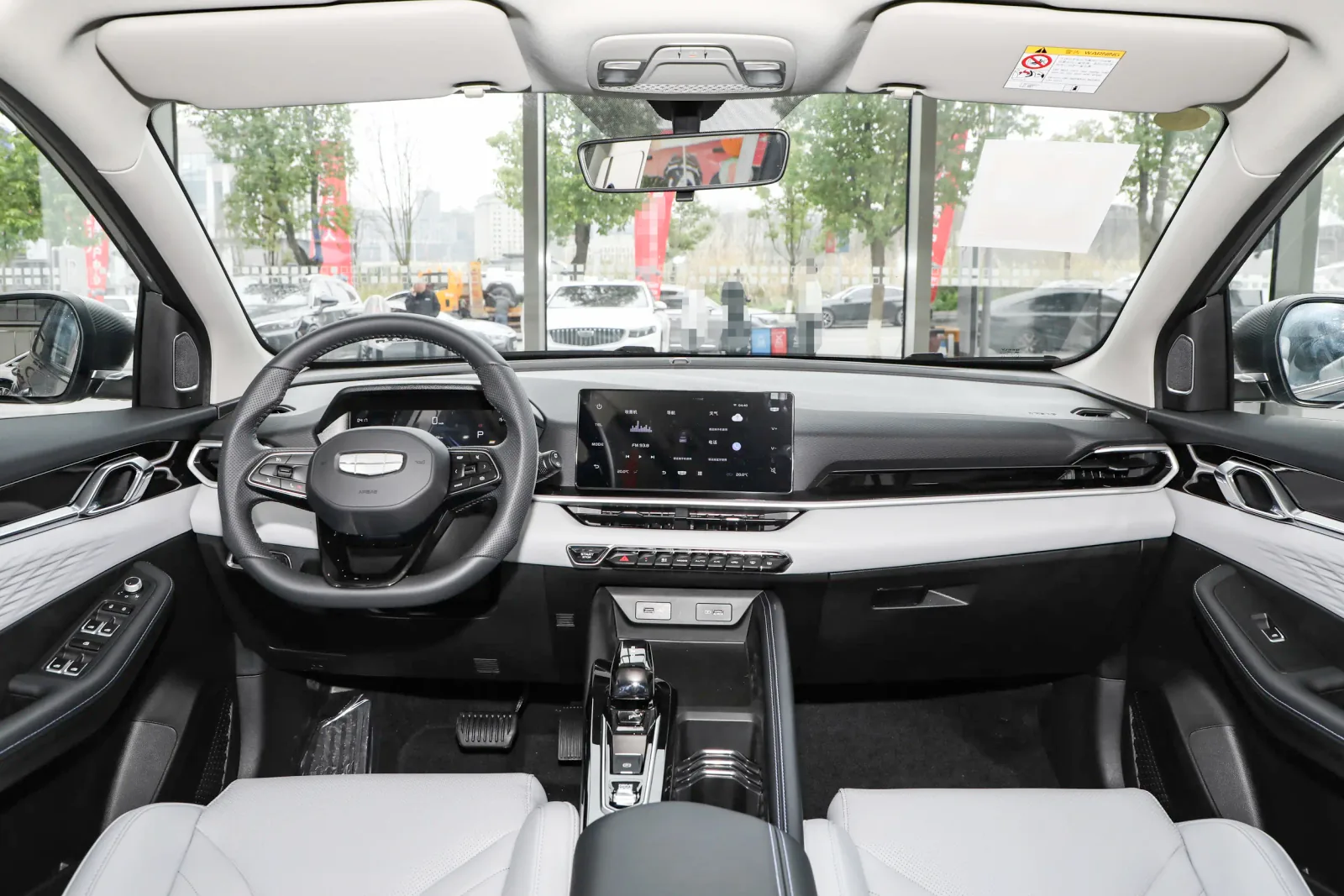 GEELY Coolray Binyue L Internationale Beyond edition — 5