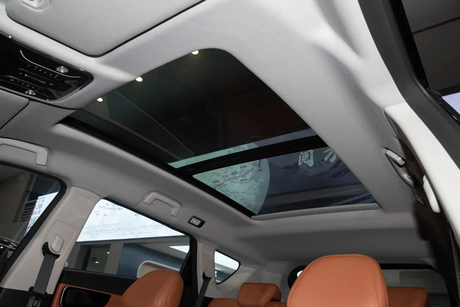 JETOUR X70 PLUS 2026 1.5T 184cv 6DCT Elite+ 5-seats — 8