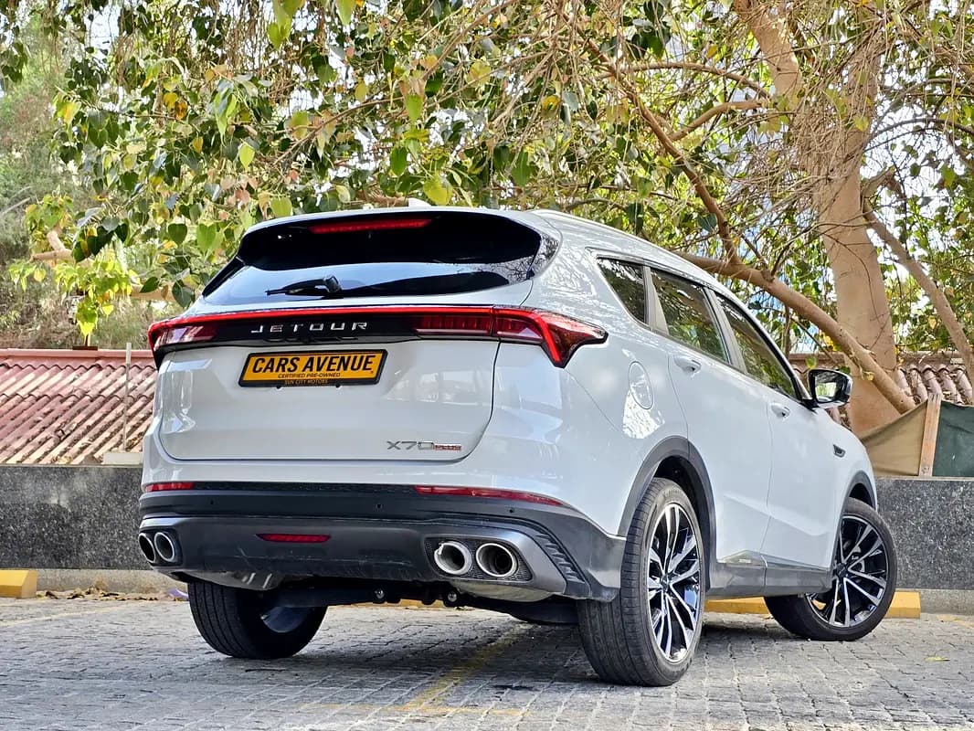 JETOUR X70 PLUS Model II 1.5T 6DCT 146cv 7-seats — 2