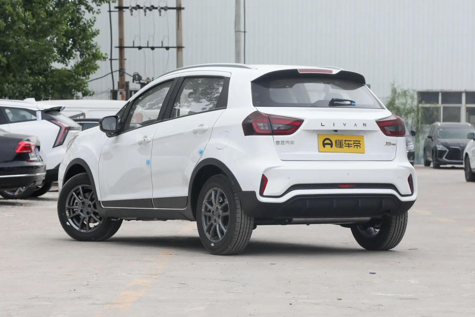 LIVAN X3 PRO Internationale Auto CVT — 4