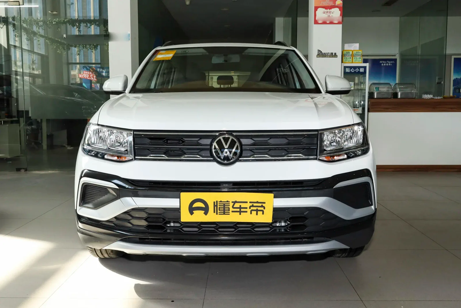 VOLKSWAGEN T-CROSS Facelift 1.5L Automatic Fashion Edition — 2